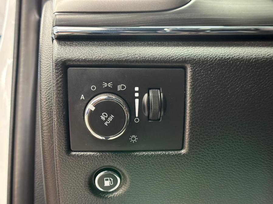 2021 Jeep Grand Cherokee Limited  4x4 photo