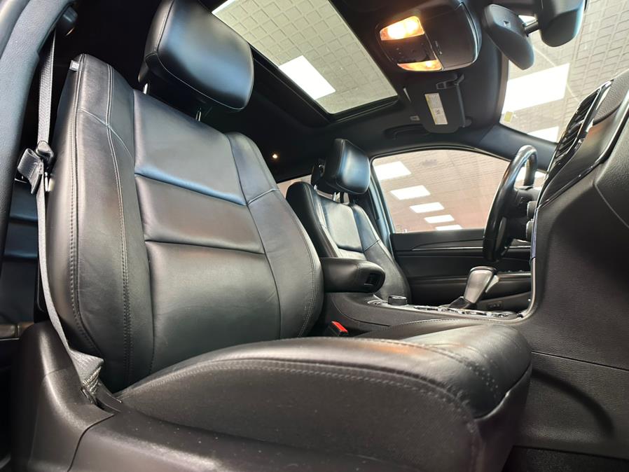 2021 Jeep Grand Cherokee Limited  4x4 photo