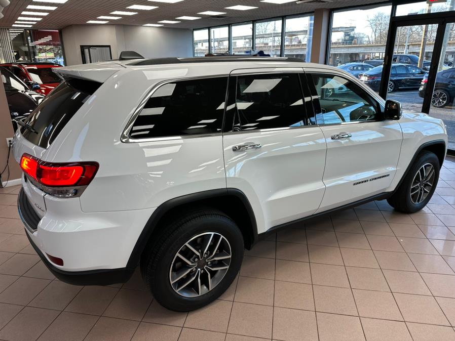 2021 Jeep Grand Cherokee Limited  4x4 photo