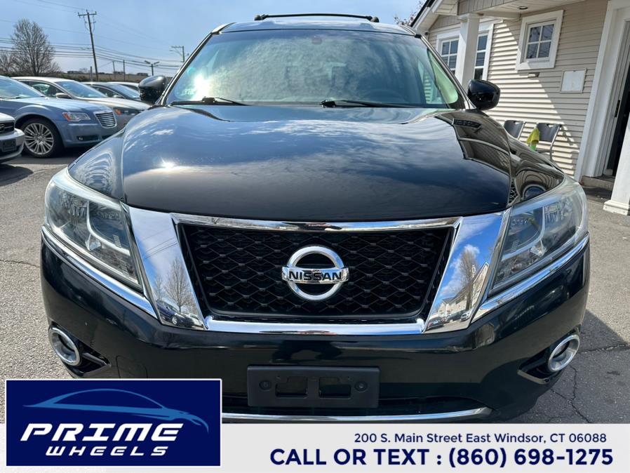 2013 Nissan Pathfinder S photo