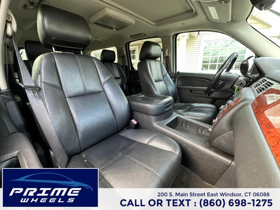 2012 Chevrolet Suburban LT 1500 photo