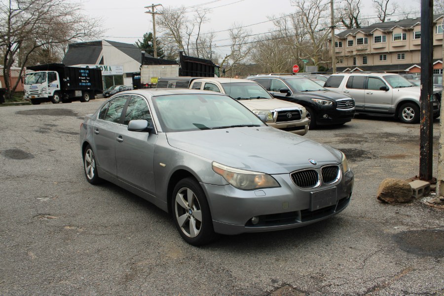 2006 BMW 5-Series 530xi photo