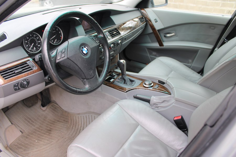 2006 BMW 5-Series 530xi photo