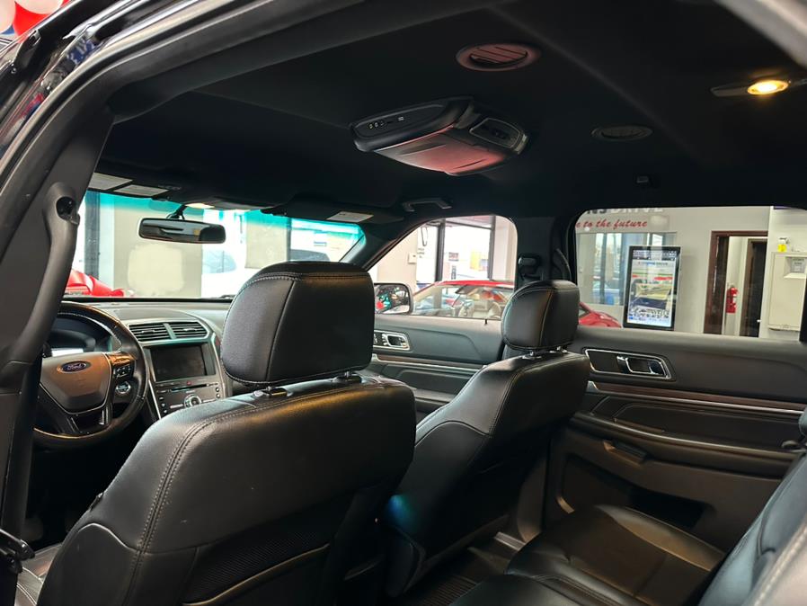 2016 Ford Explorer FWD 4dr Limited photo