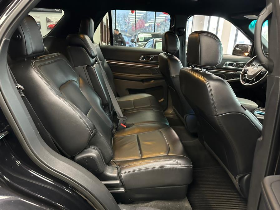 2016 Ford Explorer FWD 4dr Limited photo