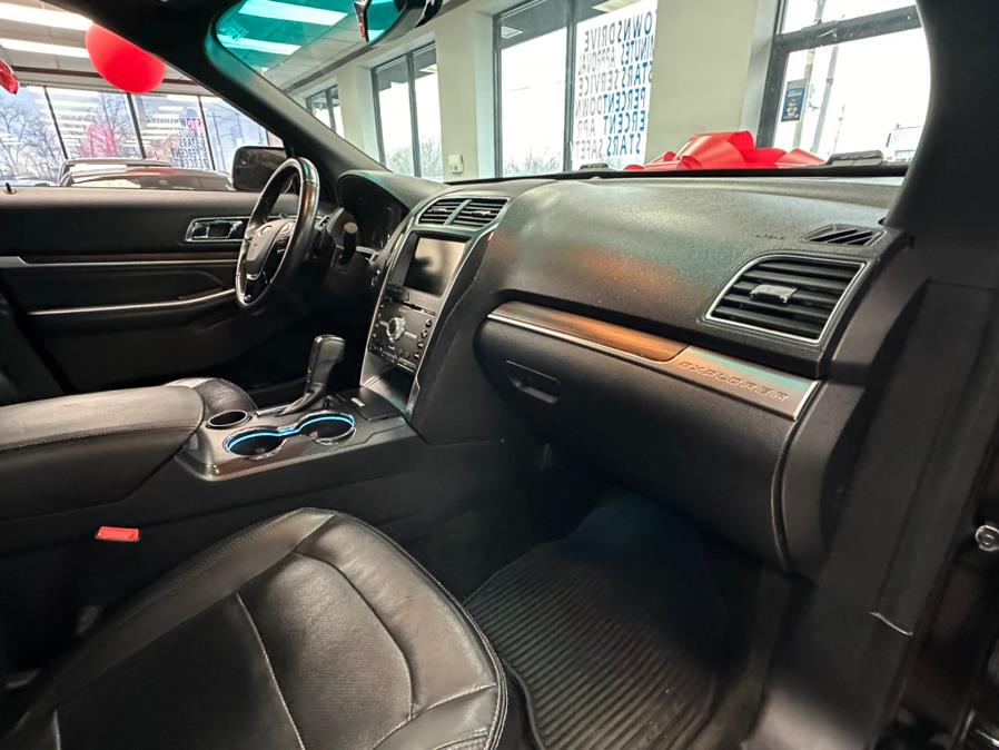 2016 Ford Explorer FWD 4dr Limited photo