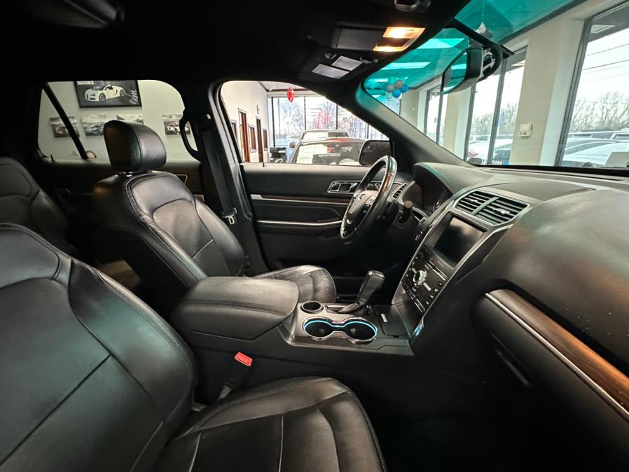 2016 Ford Explorer FWD 4dr Limited photo