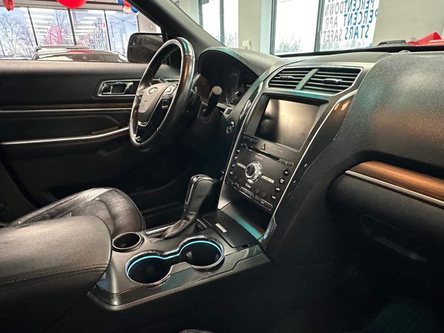2016 Ford Explorer FWD 4dr Limited photo