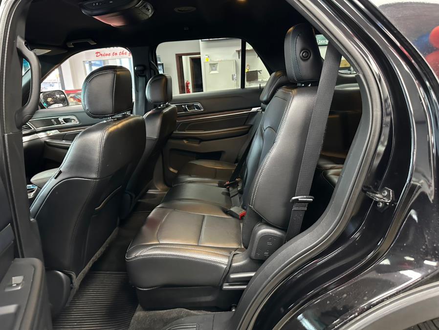 2016 Ford Explorer FWD 4dr Limited photo