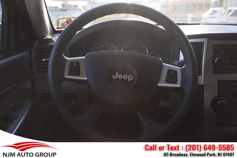 2008 Jeep Grand Cherokee Laredo photo