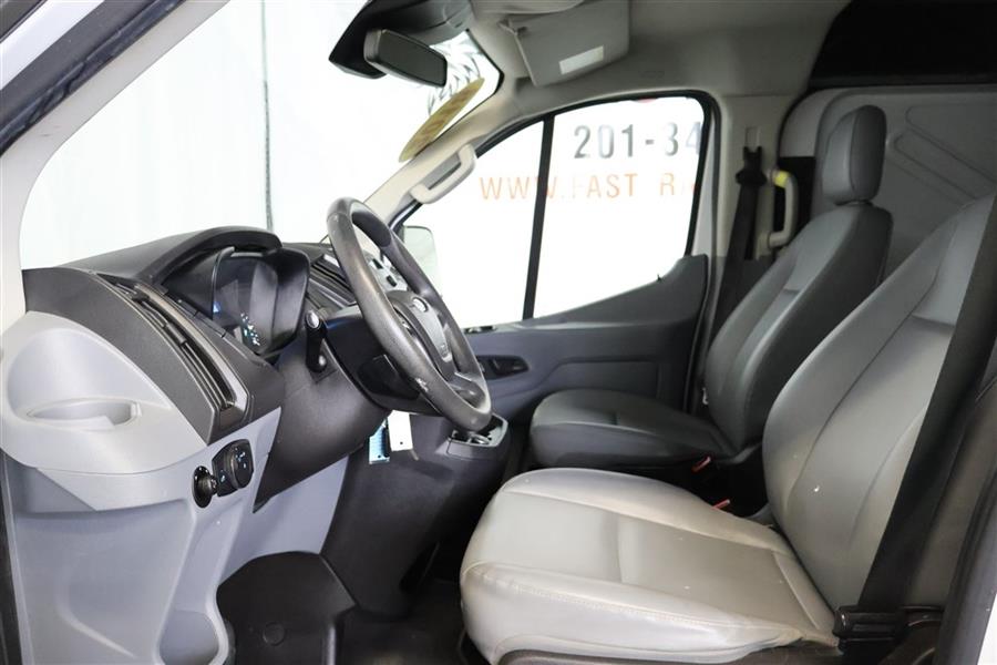 2018 Ford TRANSIT T-250 photo