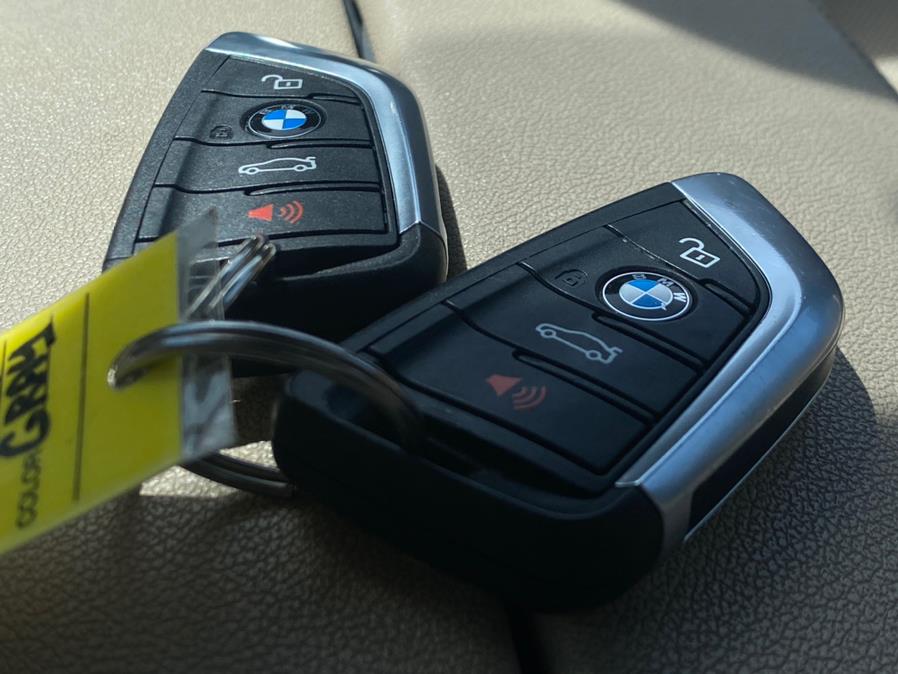 2021 BMW 5-Series 530i xDrive Sedan photo