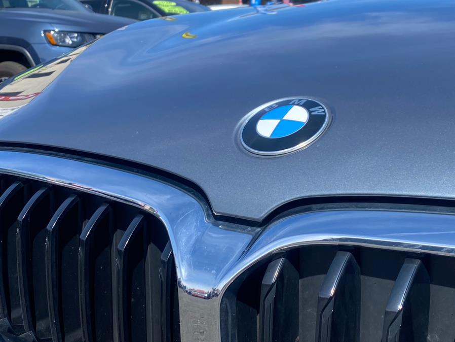 2021 BMW 5-Series 530i xDrive Sedan photo