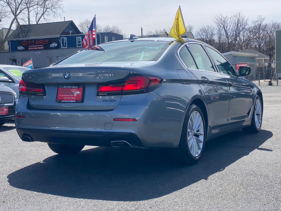 2021 BMW 5-Series 530i xDrive Sedan photo