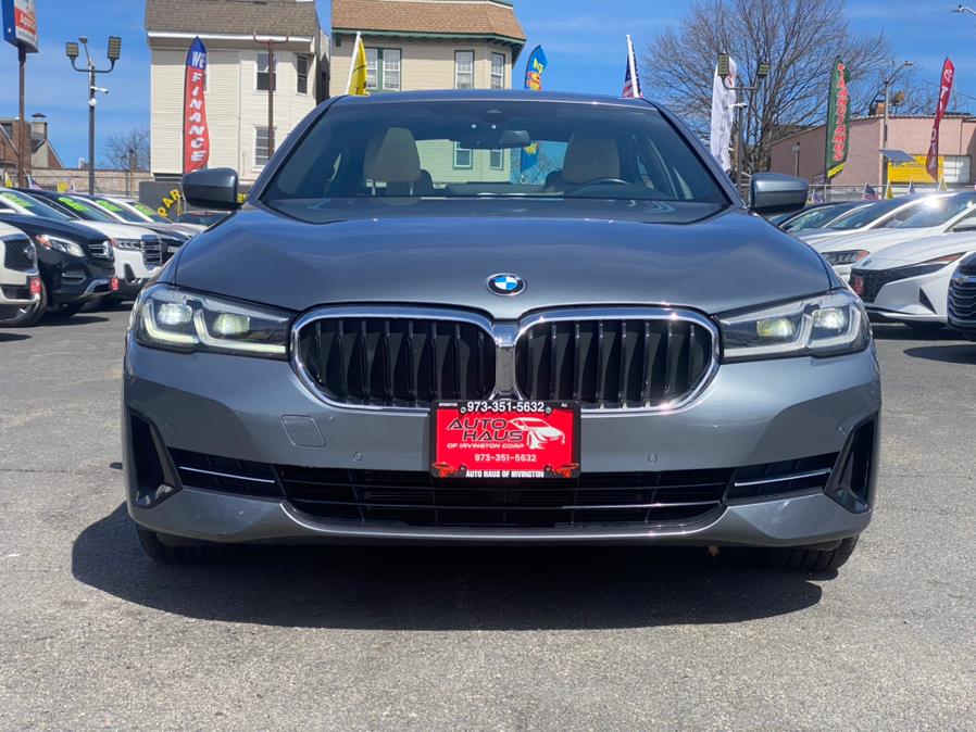 2021 BMW 5-Series 530i xDrive Sedan photo