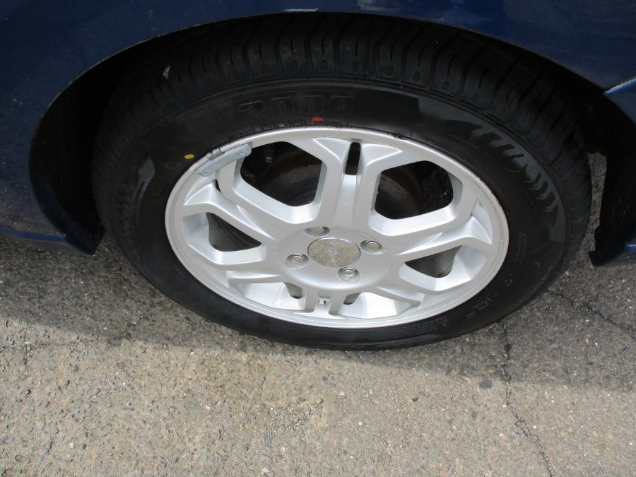 2008 Ford Focus SE photo