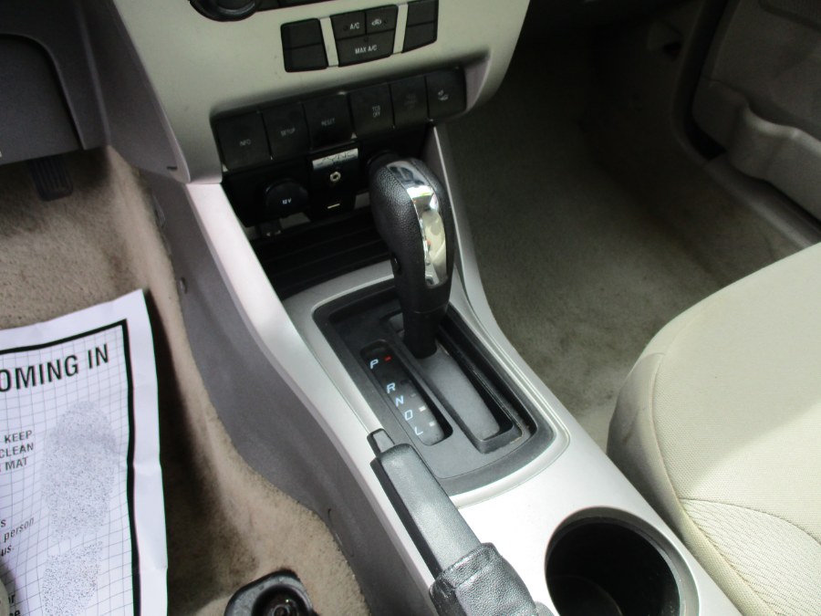 2008 Ford Focus SE photo