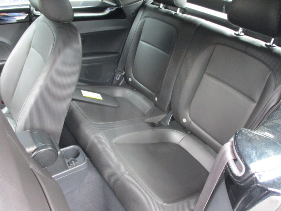 2014 Volkswagen Beetle R-Line PZEV photo