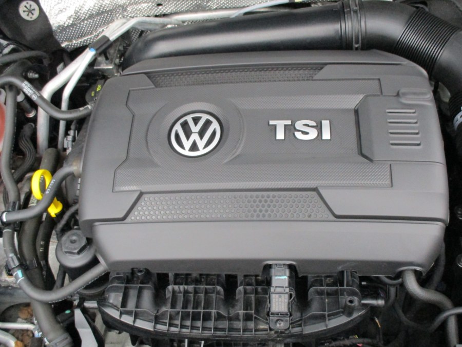 2014 Volkswagen Beetle R-Line PZEV photo