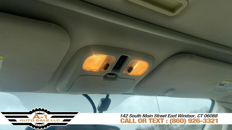 2011 Ford Escape XLT photo