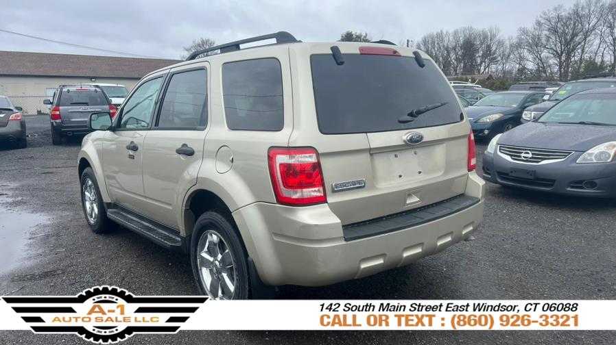 2011 Ford Escape XLT photo