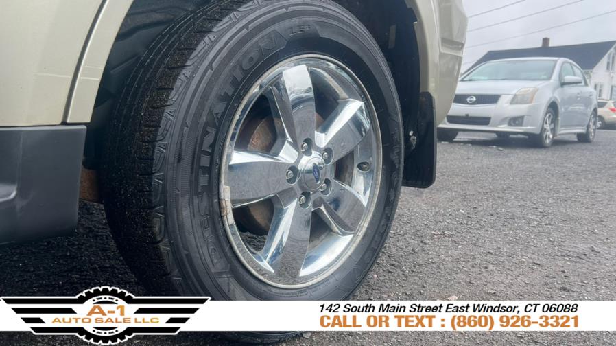 2011 Ford Escape XLT photo