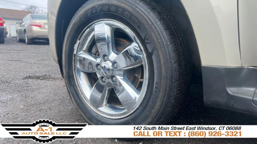 2011 Ford Escape XLT photo