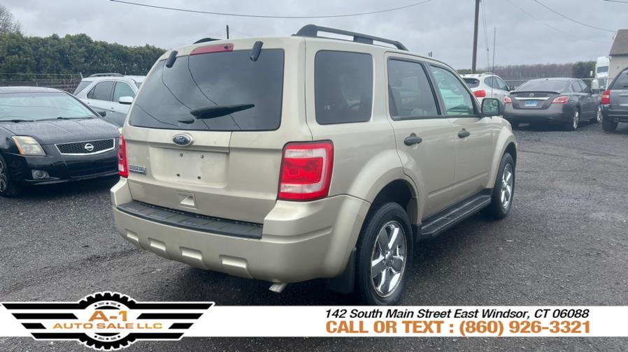 2011 Ford Escape XLT photo