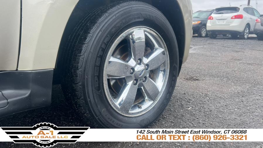 2011 Ford Escape XLT photo