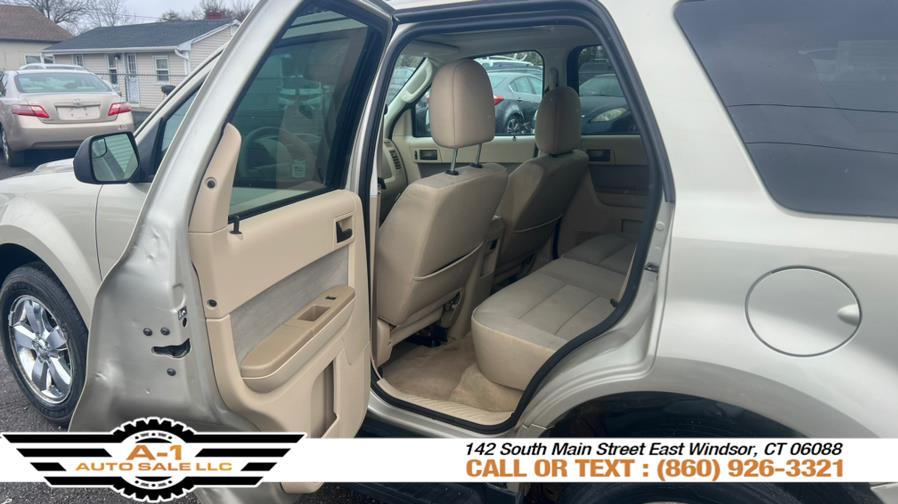 2011 Ford Escape XLT photo