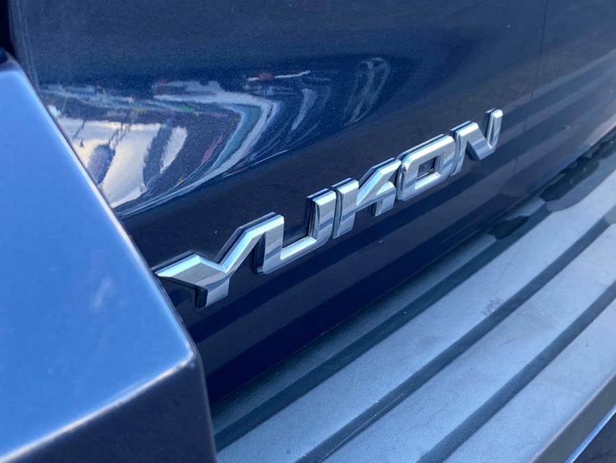 2019 GMC Yukon 4WD 4dr SLT photo