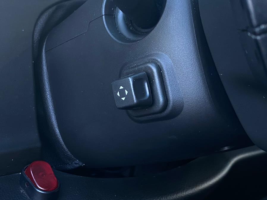 2019 GMC Yukon 4WD 4dr SLT photo