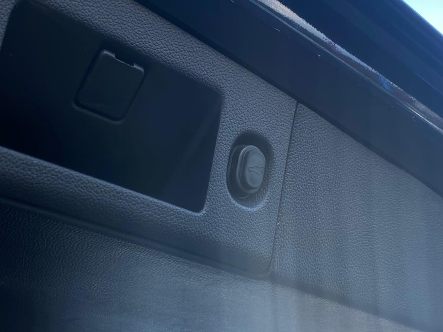 2019 GMC Yukon 4WD 4dr SLT photo