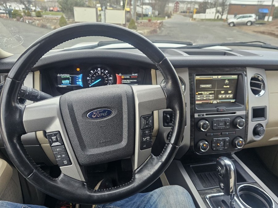 2015 Ford Expedition 4WD 4dr Limited photo