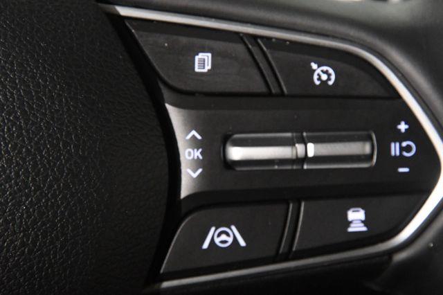 2023 Hyundai Santa Fe SEL photo