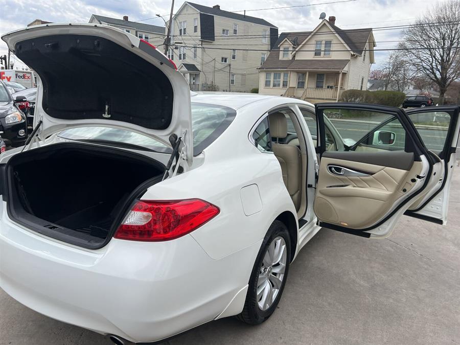 2011 Infiniti M37 x photo