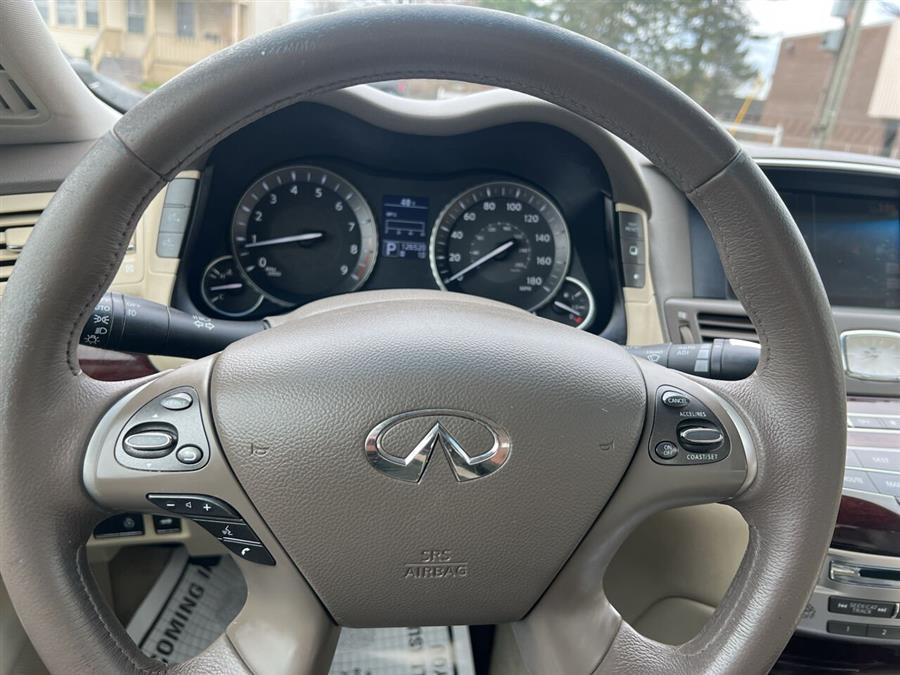 2011 Infiniti M37 x photo