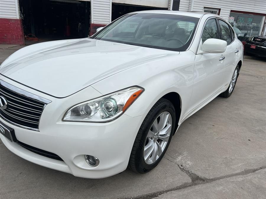 2011 Infiniti M37 x photo