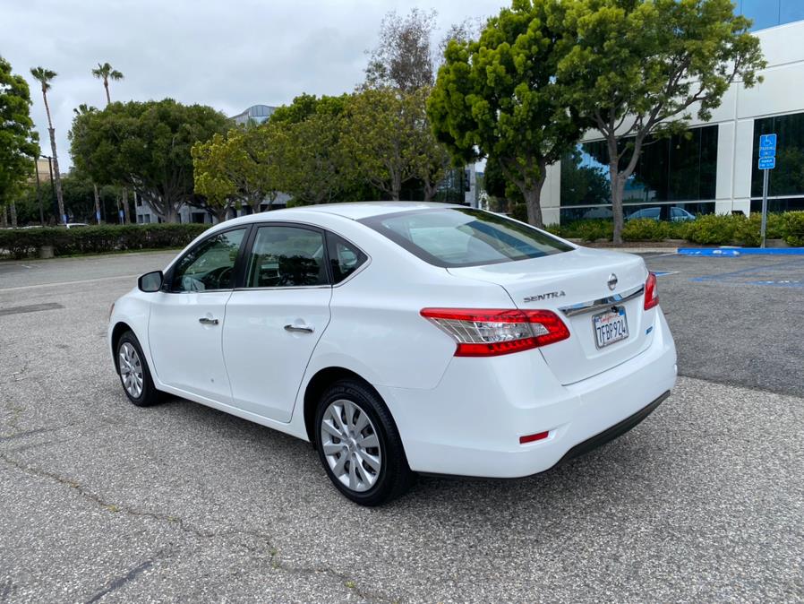 2014 Nissan Sentra S photo
