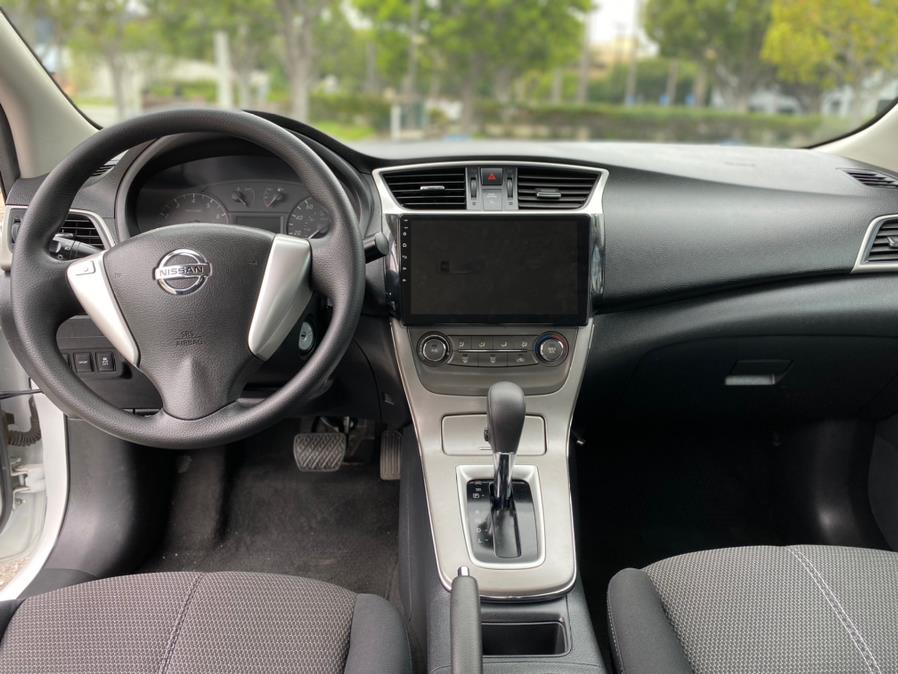 2014 Nissan Sentra S photo