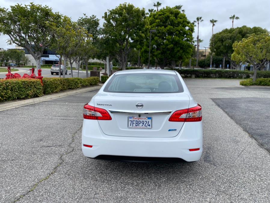 2014 Nissan Sentra S photo