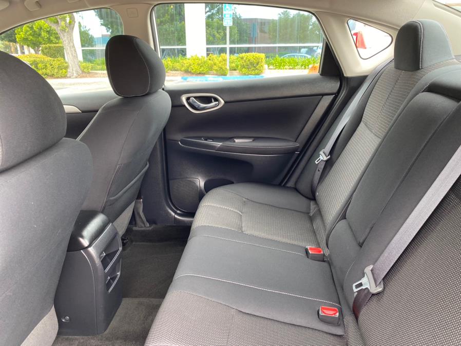 2014 Nissan Sentra S photo
