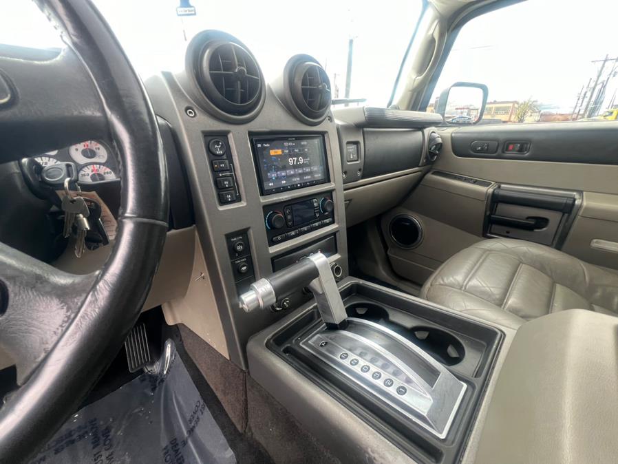 2003 HUMMER H2 photo