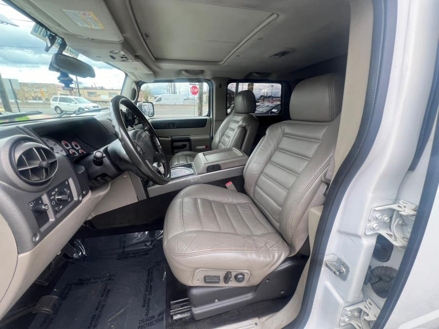 2003 HUMMER H2 photo