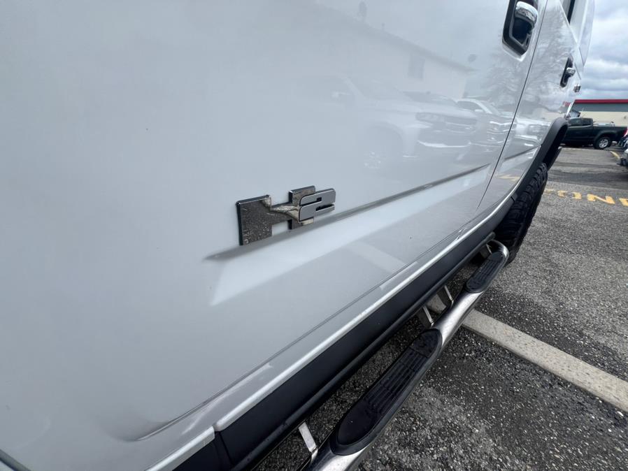 2003 HUMMER H2 photo