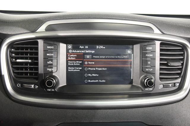 2020 Kia Sorento LX V6 w/ 3rd Row photo