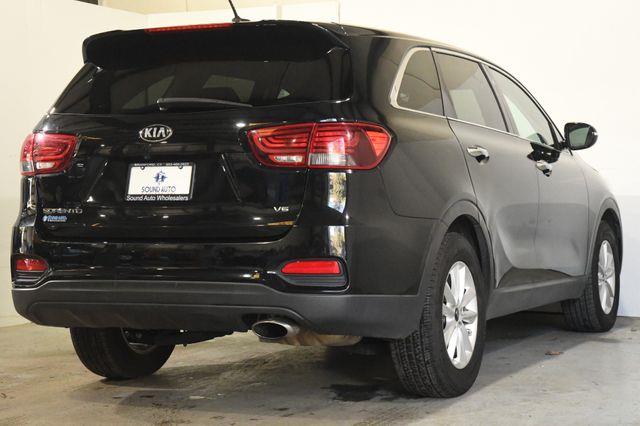 2020 Kia Sorento LX V6 w/ 3rd Row photo