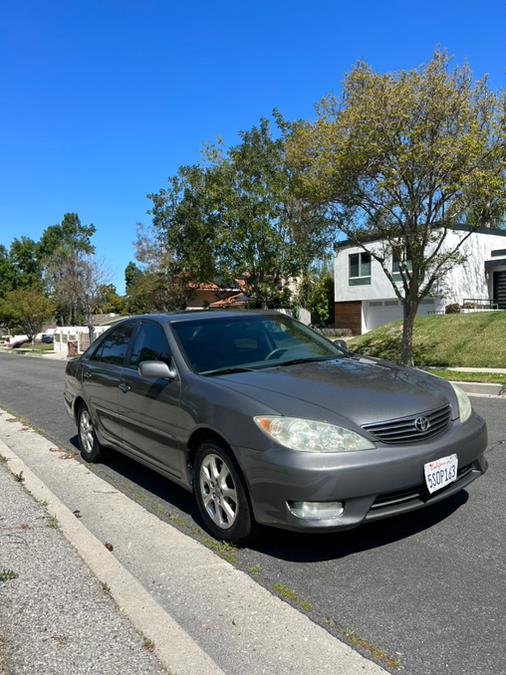 2005 Toyota Camry XLE V6 photo