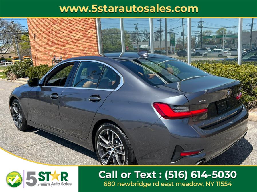 2021 BMW 3-Series 330i xDrive Sedan North Americ photo