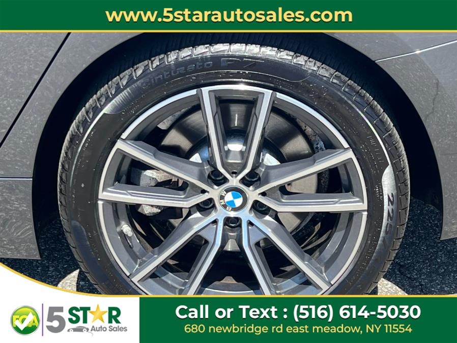 2021 BMW 3-Series 330i xDrive Sedan North Americ photo